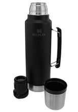 Load image into Gallery viewer, Stanley CLASSIC LEGENDARY BOTTLE | 1.5 QT Green or Black