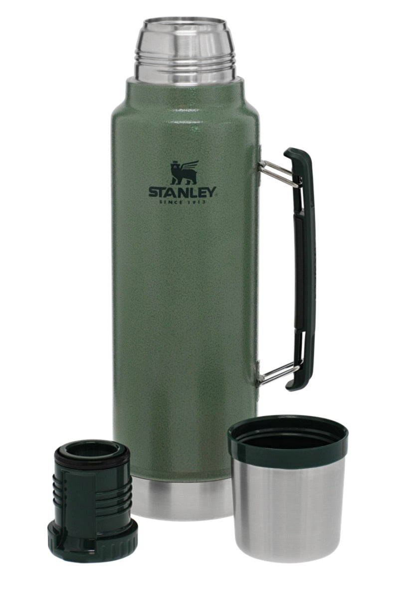 Stanley CLASSIC LEGENDARY BOTTLE | 1.5 QT Green or Black